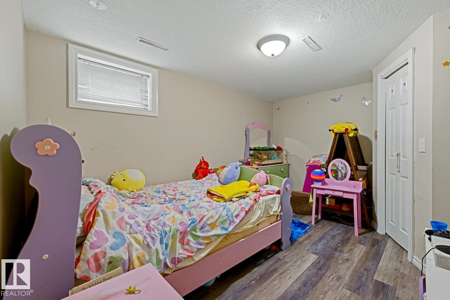 9712 162 St Nw Property Photo 14