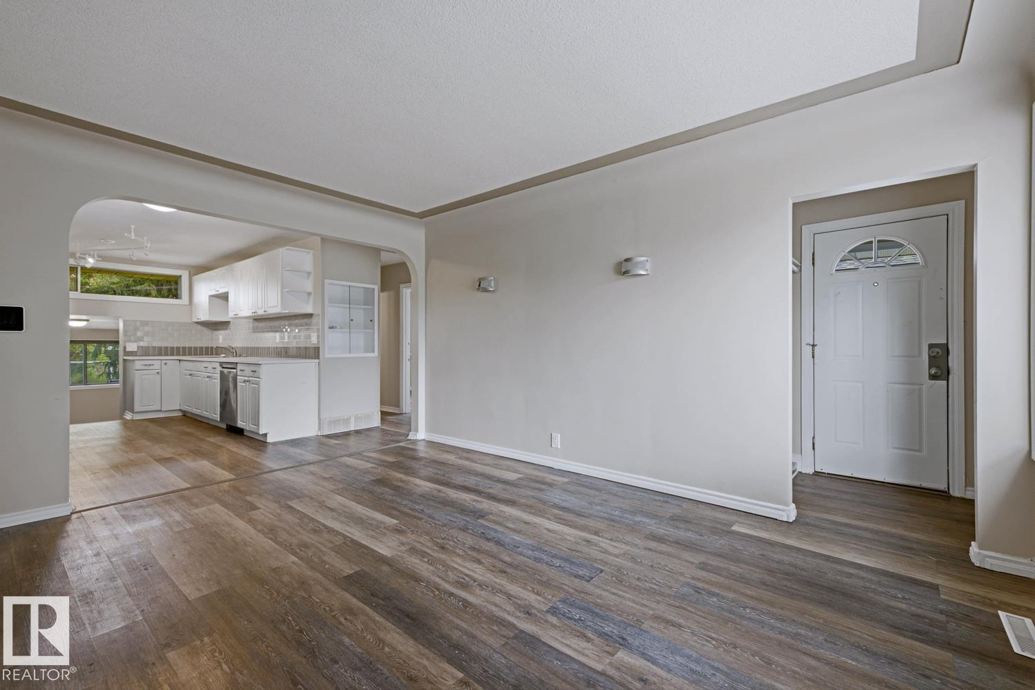 9712 162 St Nw Property Photo 19