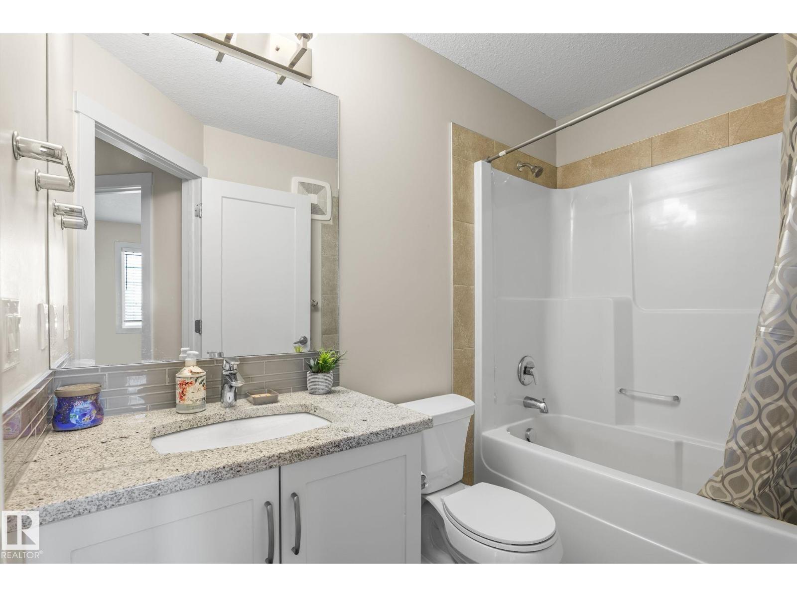 #24 4205 30 St Nw Property Photo 15