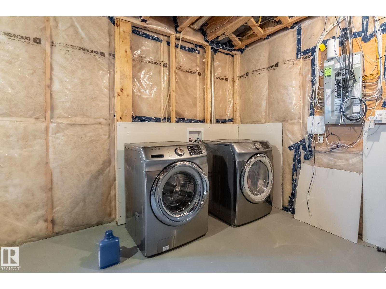 #24 4205 30 St Nw Property Photo 20