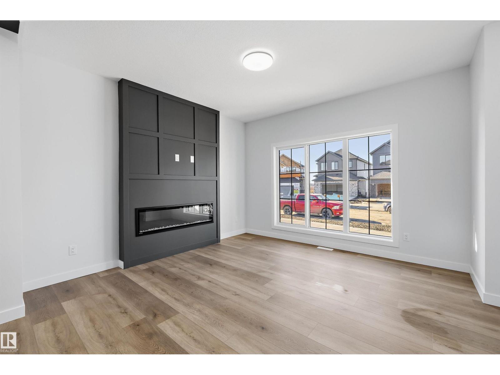 51 Clichy Cl Property Photo 5