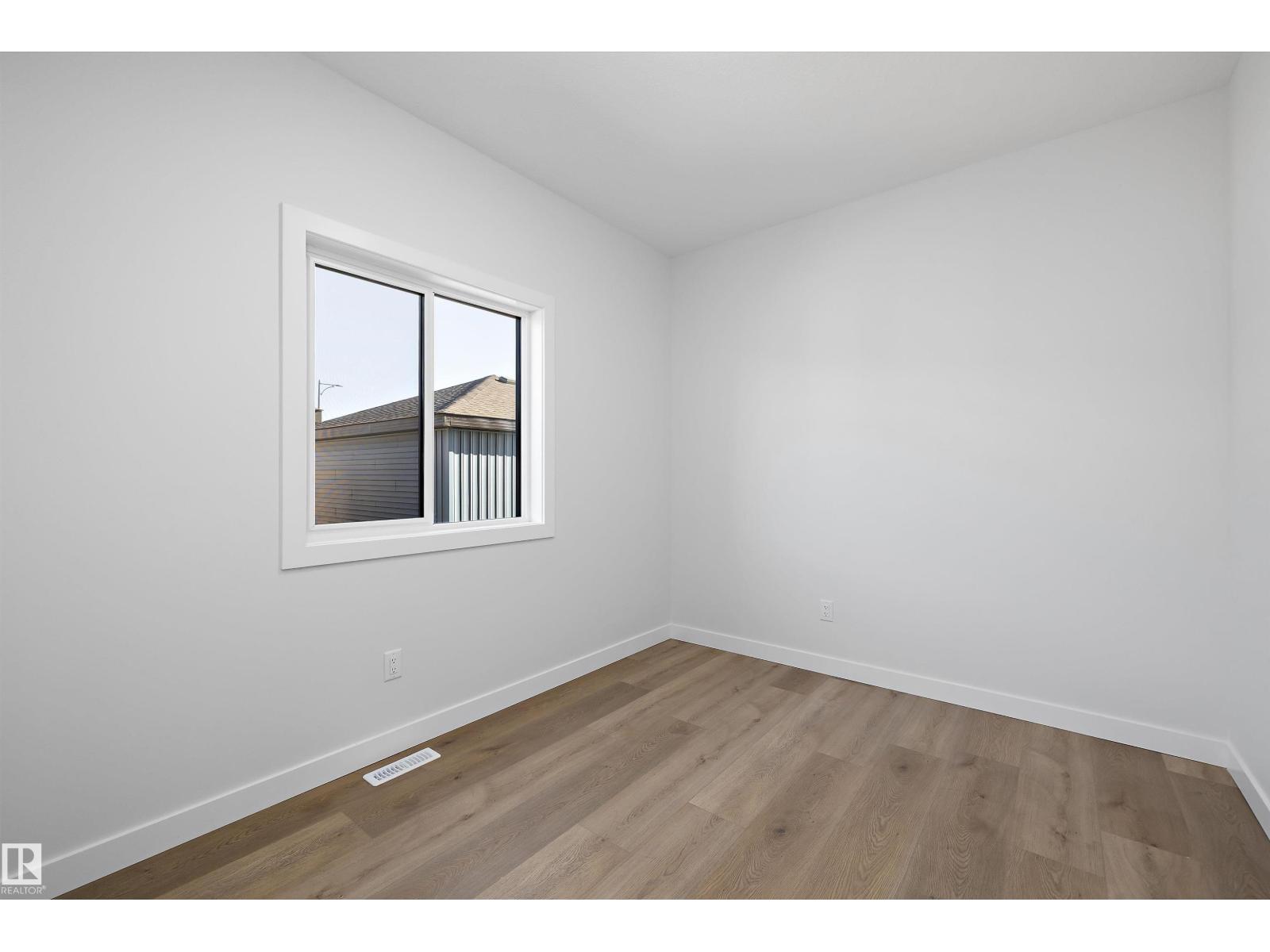 51 Clichy Cl Property Photo 16