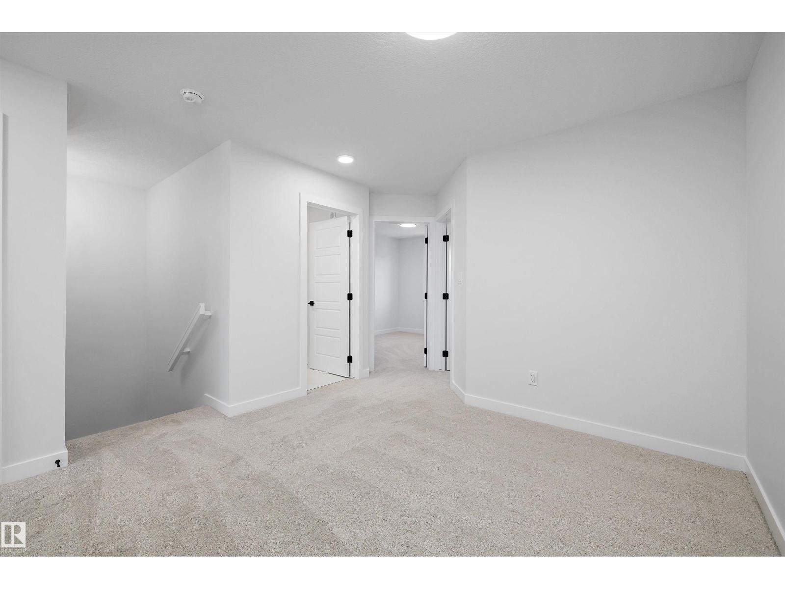 51 Clichy Cl Property Photo 21