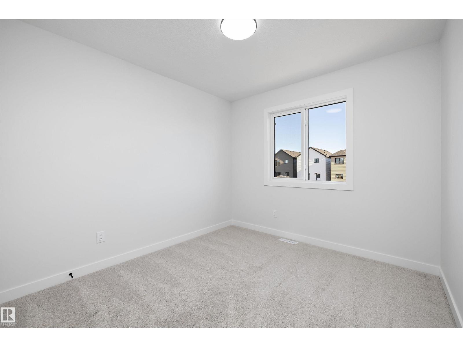 51 Clichy Cl Property Photo 24