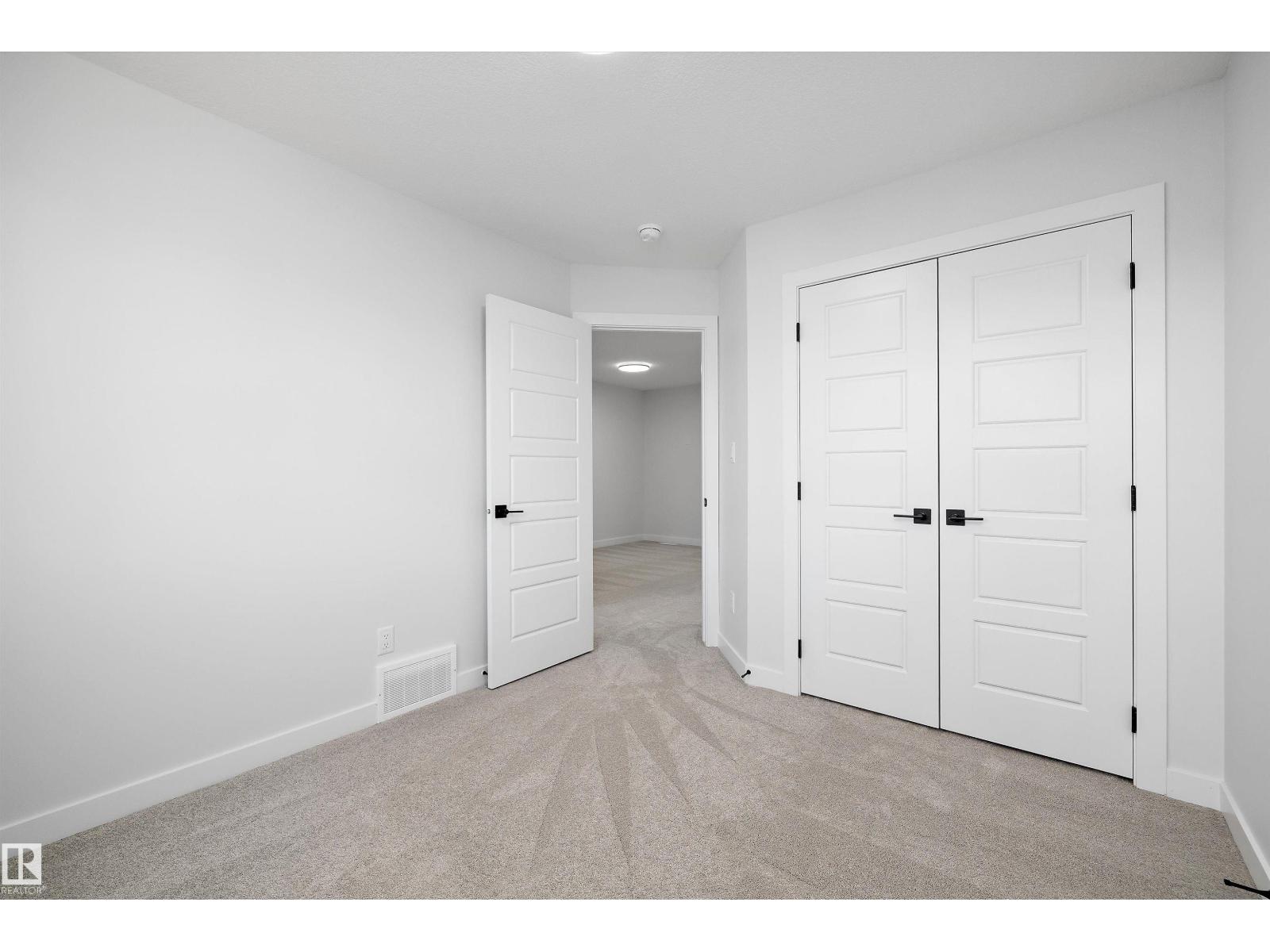 51 Clichy Cl Property Photo 25