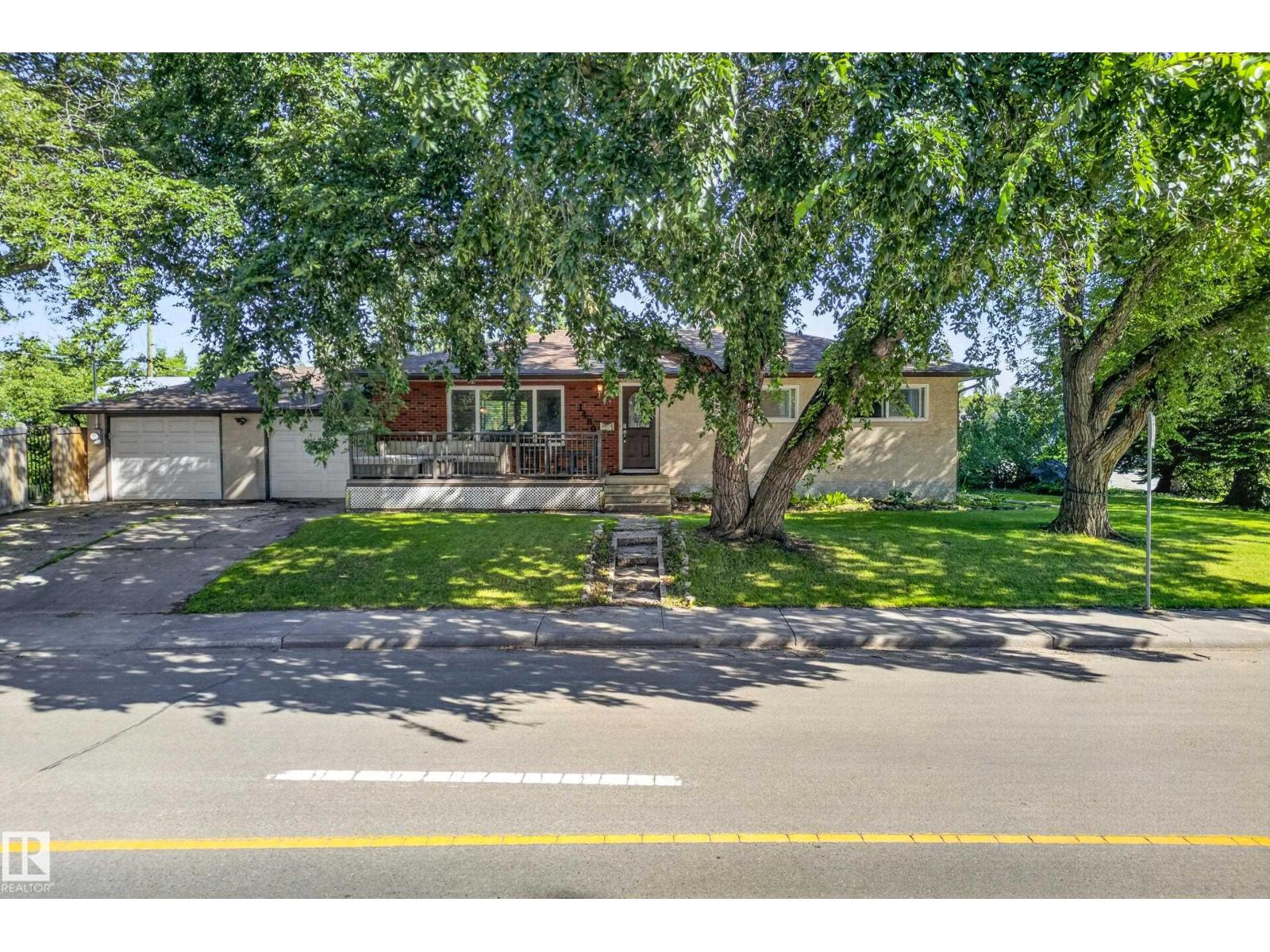14804 95 AV NW