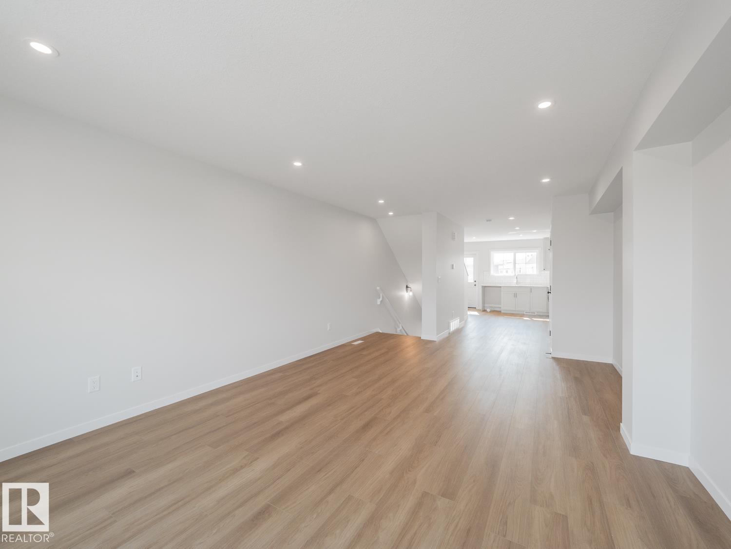 17224 4 St Nw Property Photo 16