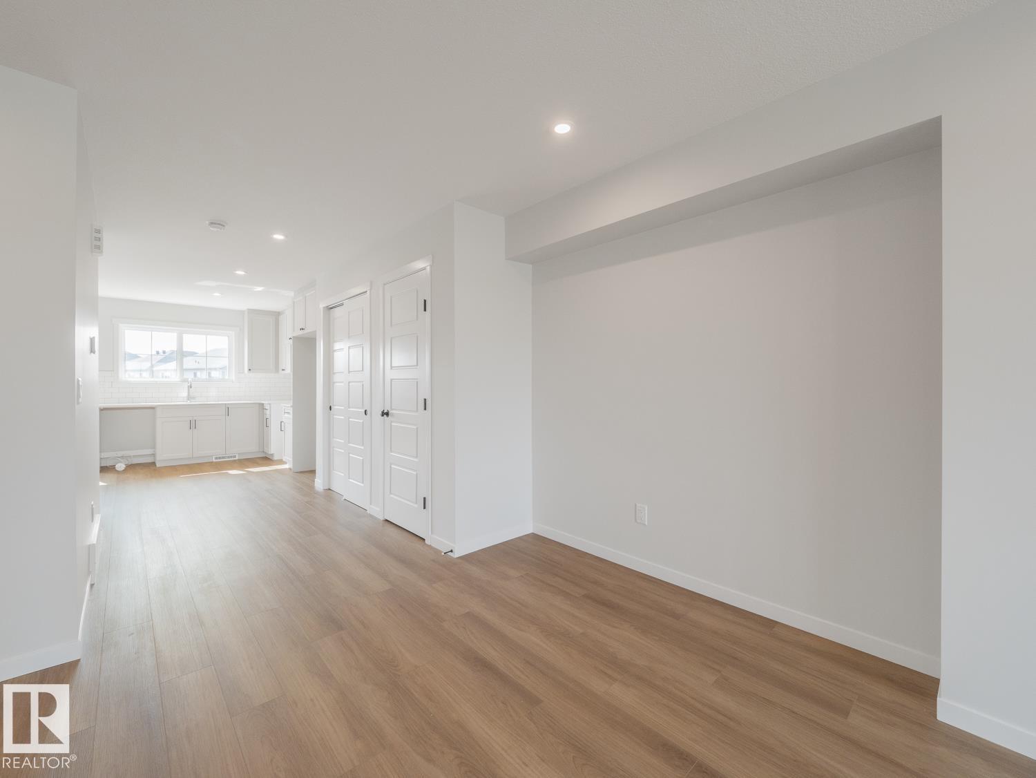 17224 4 St Nw Property Photo 19
