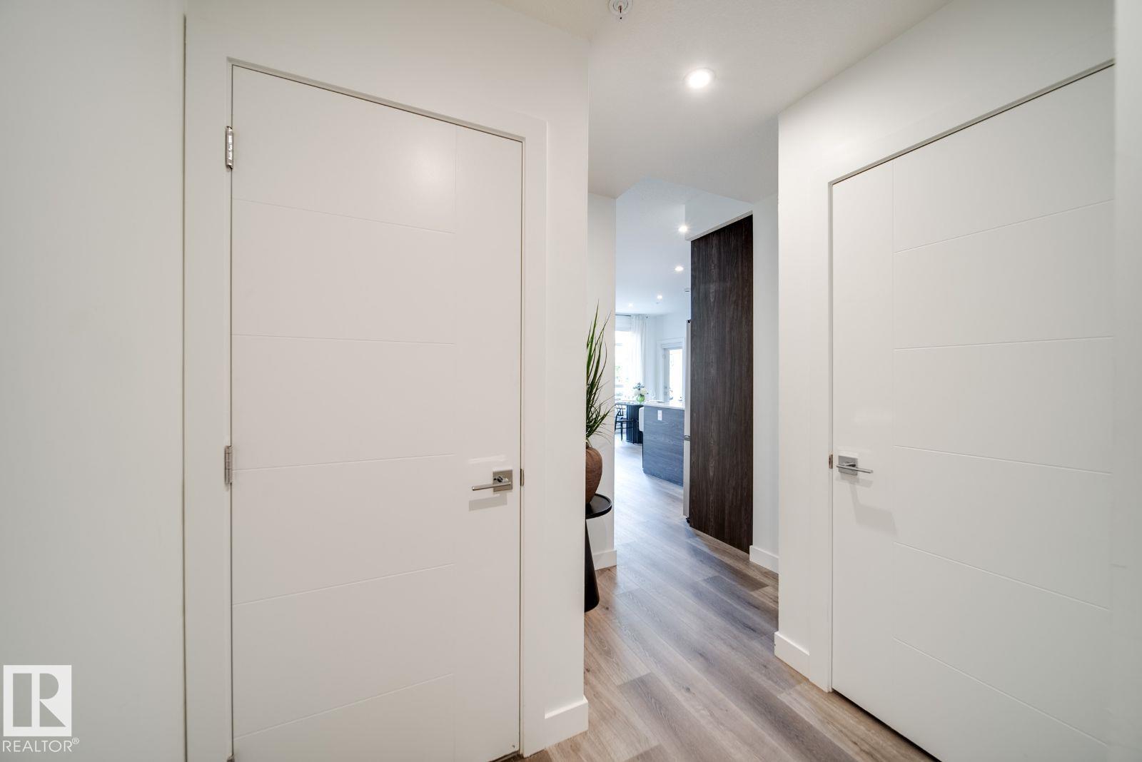 10015 113 St Nw Property Photo 18