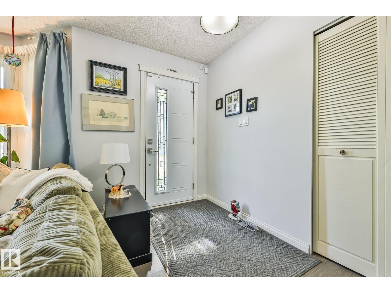 8932 187 St Nw Property Photo 3