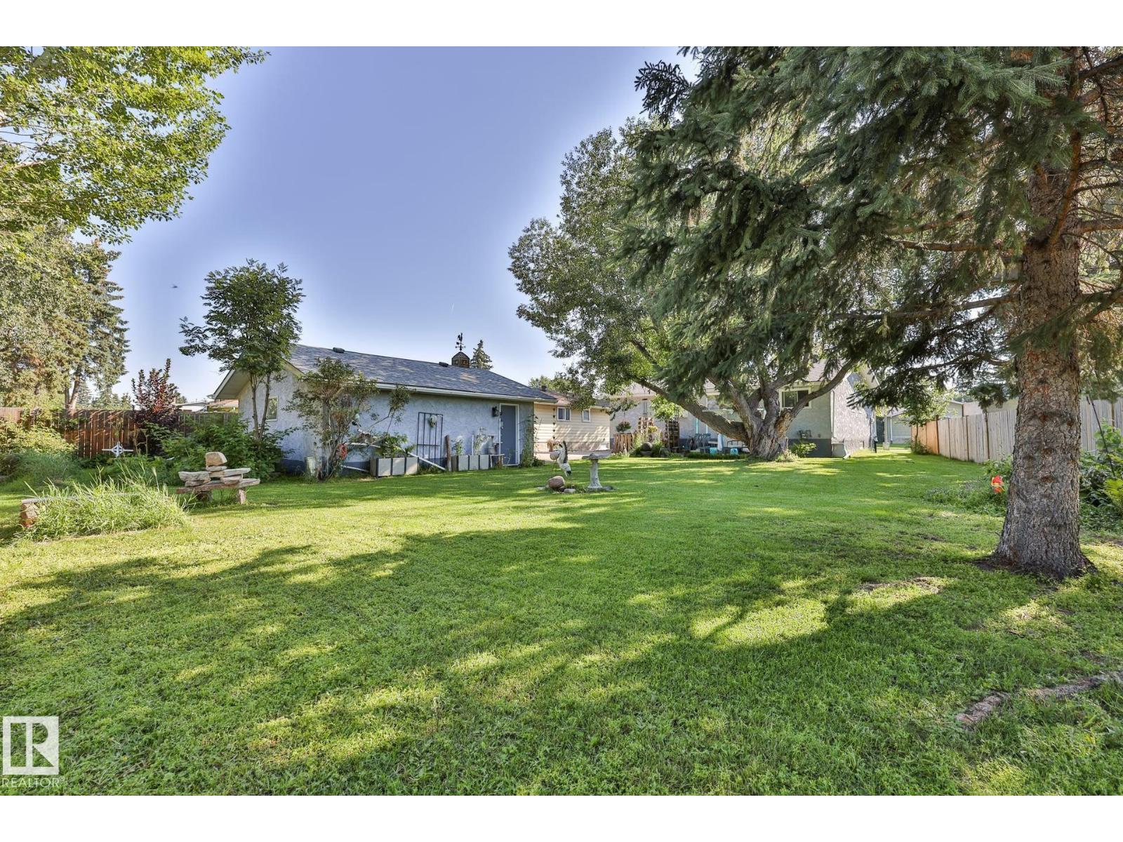 8932 187 St Nw Property Photo 33