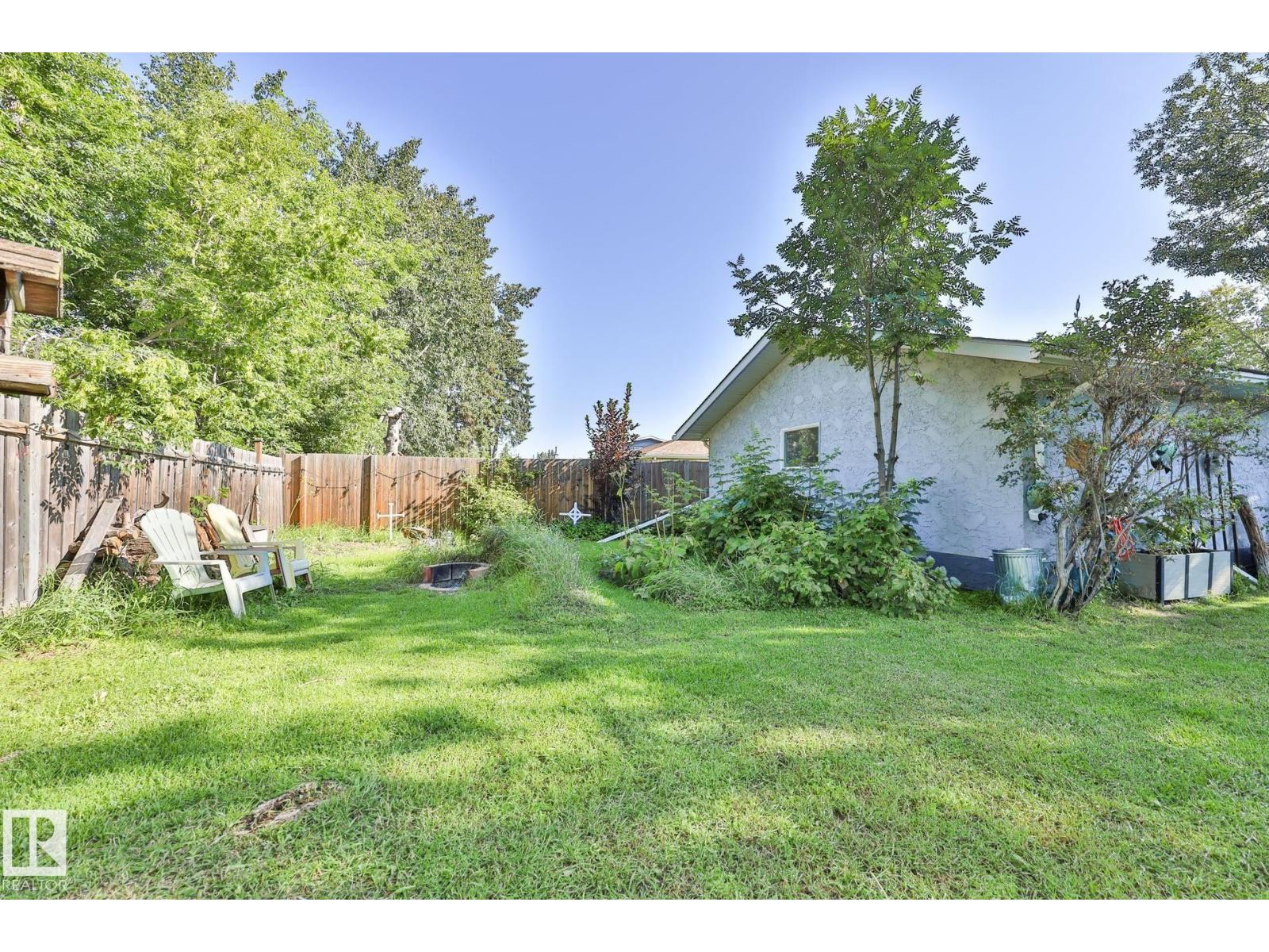 8932 187 St Nw Property Photo 35