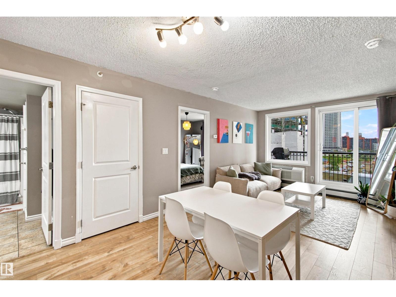 #504 10180 104 St Nw Property Photo 5