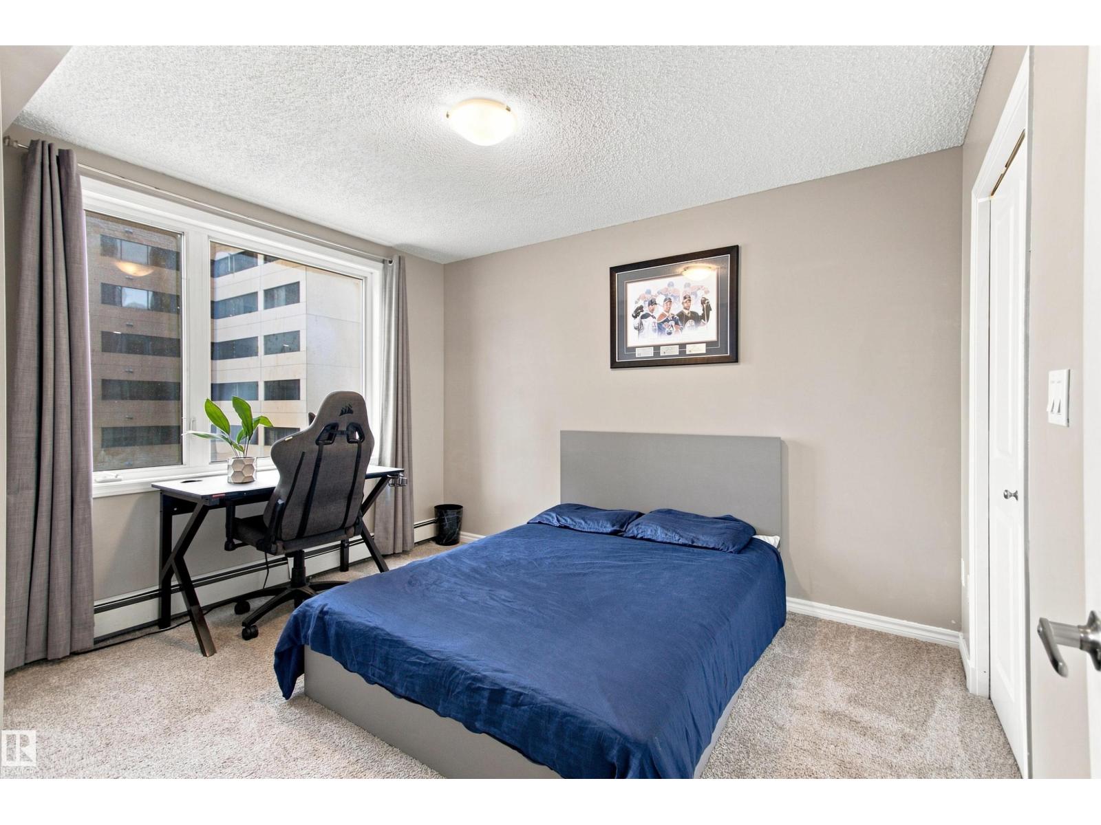 #504 10180 104 St Nw Property Photo 14