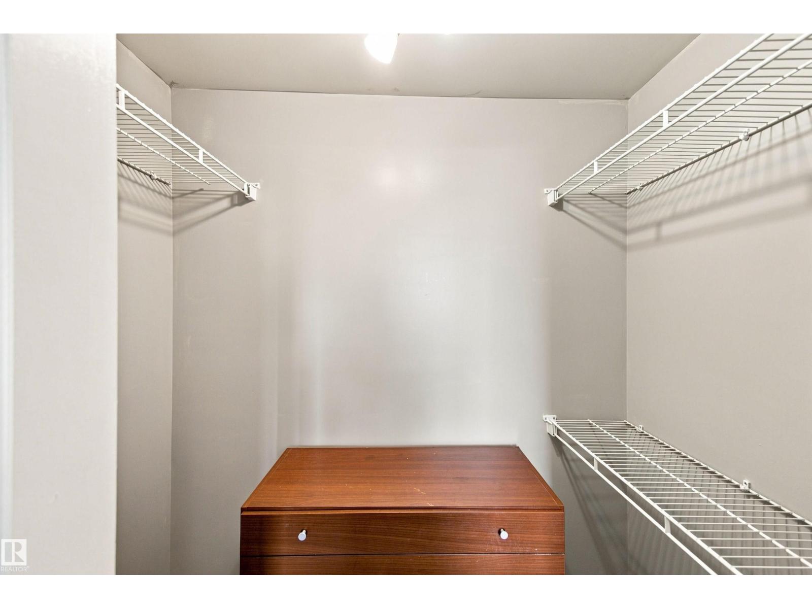 #504 10180 104 St Nw Property Photo 16