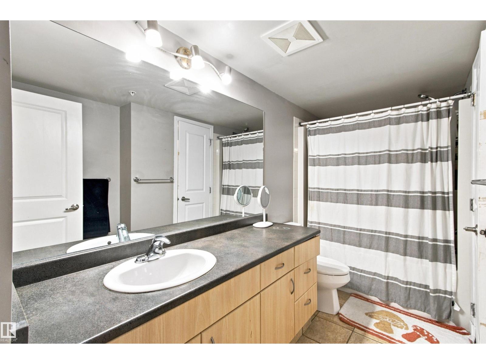#504 10180 104 St Nw Property Photo 22