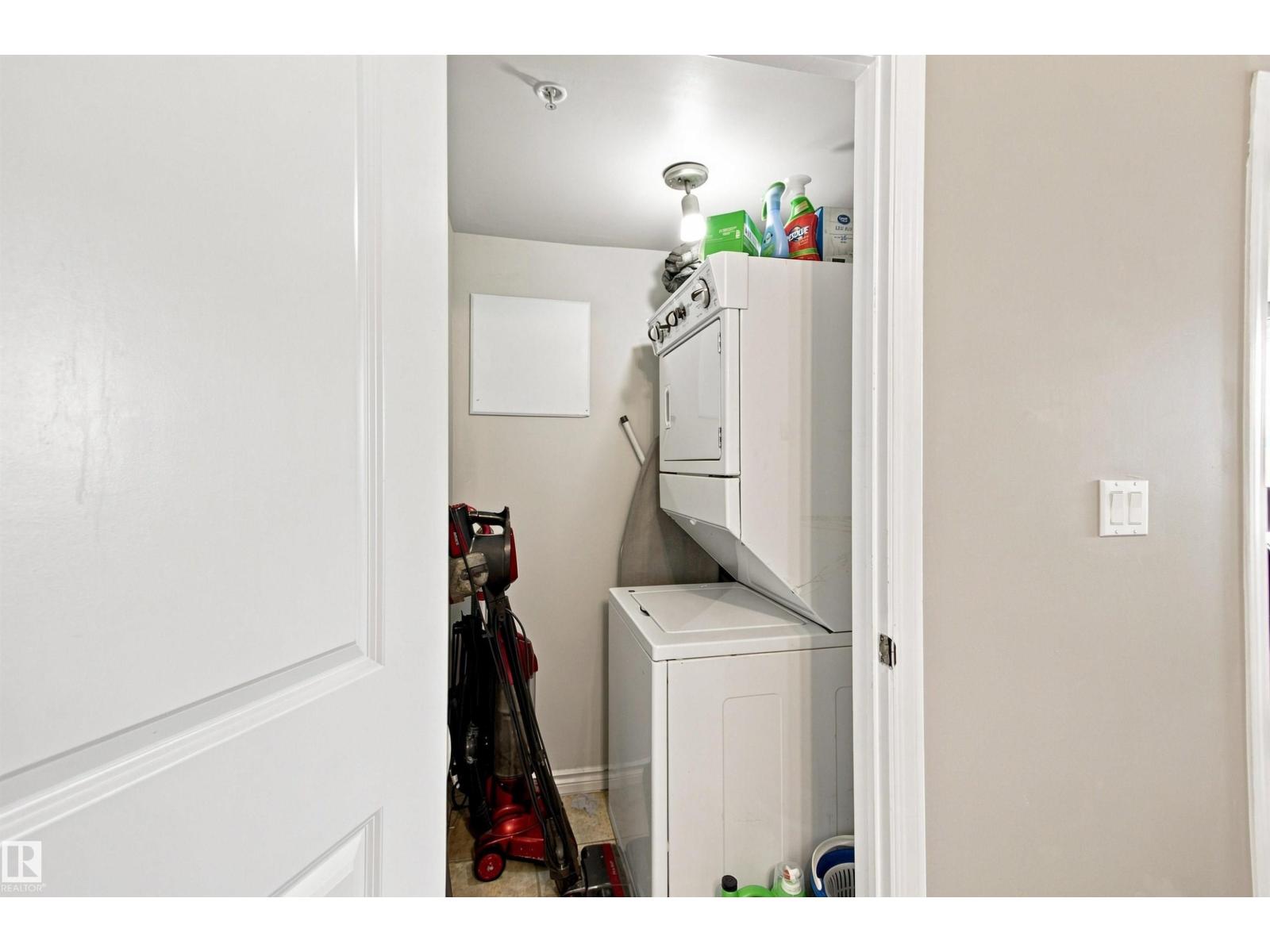 #504 10180 104 St Nw Property Photo 24