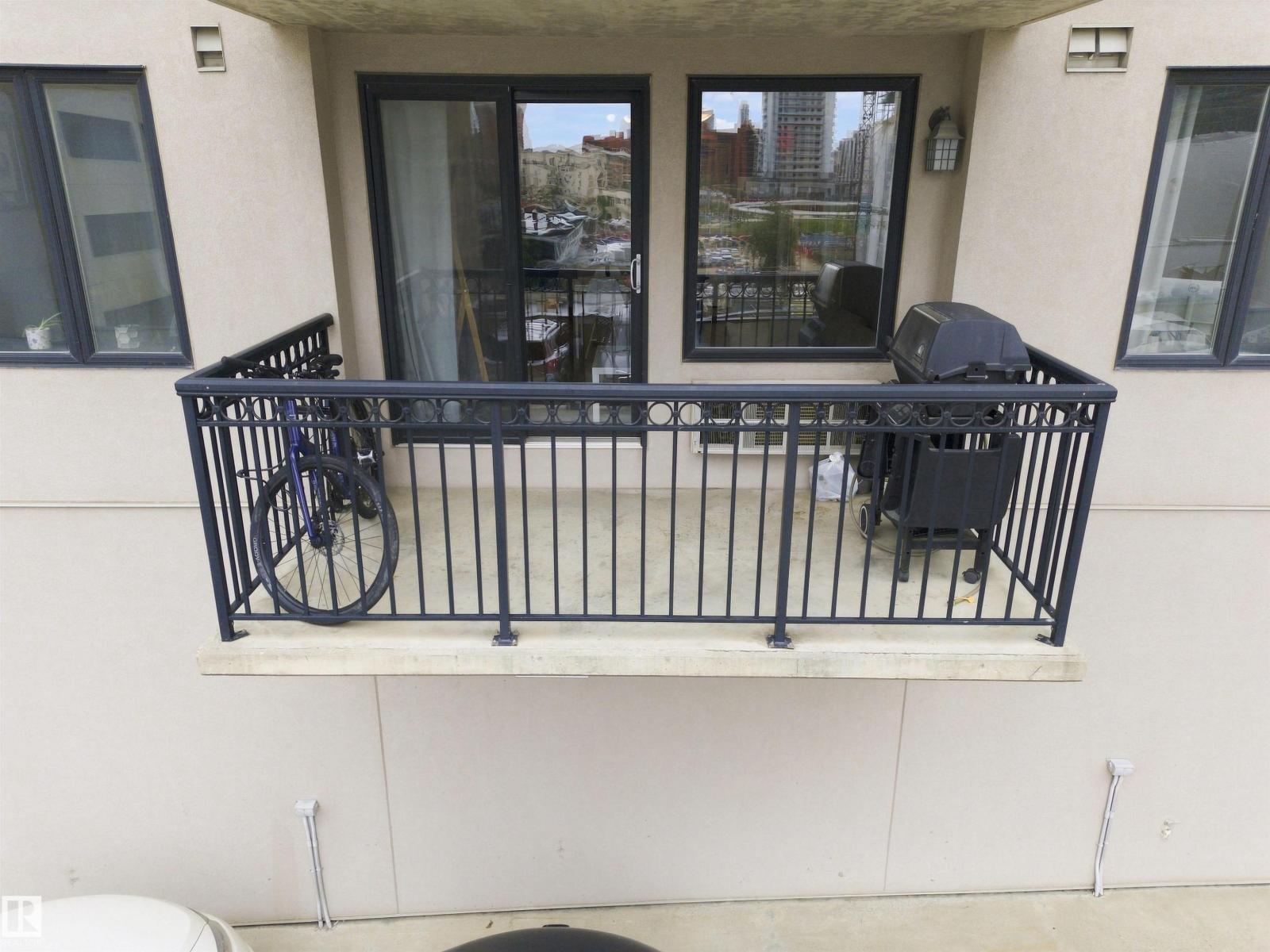 #504 10180 104 St Nw Property Photo 28