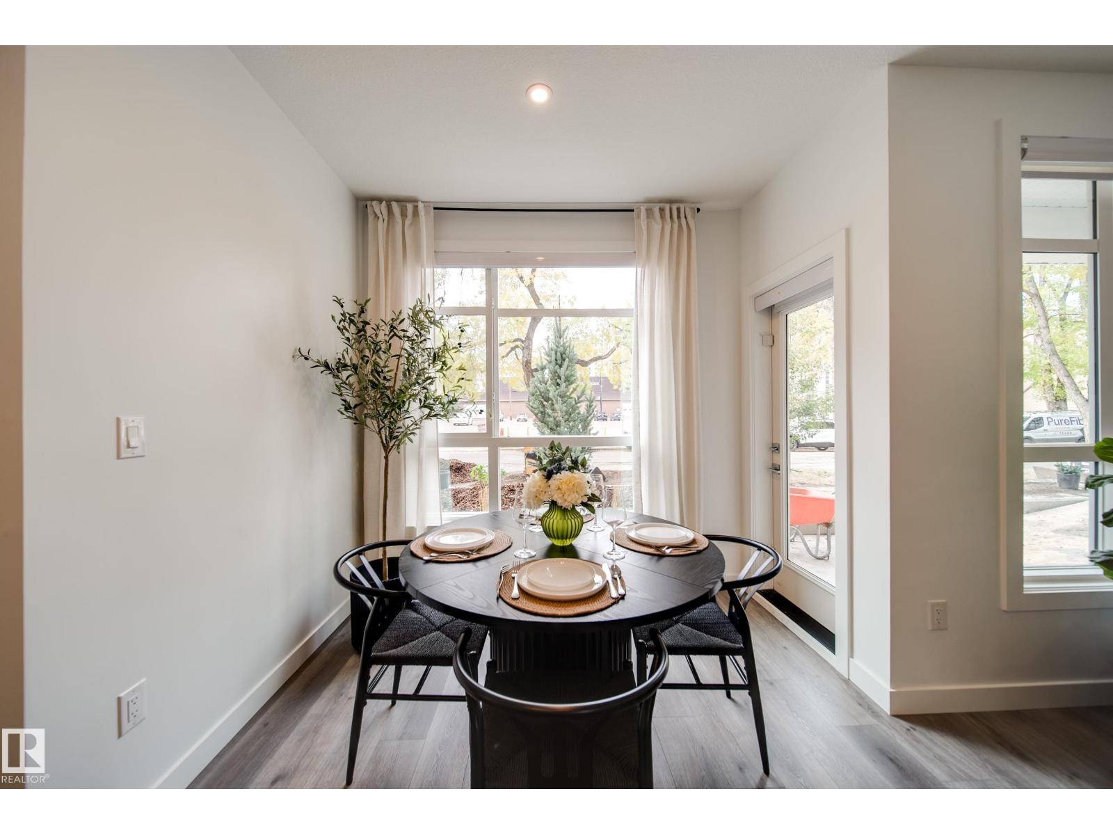 10015 113 St Nw Property Photo 22