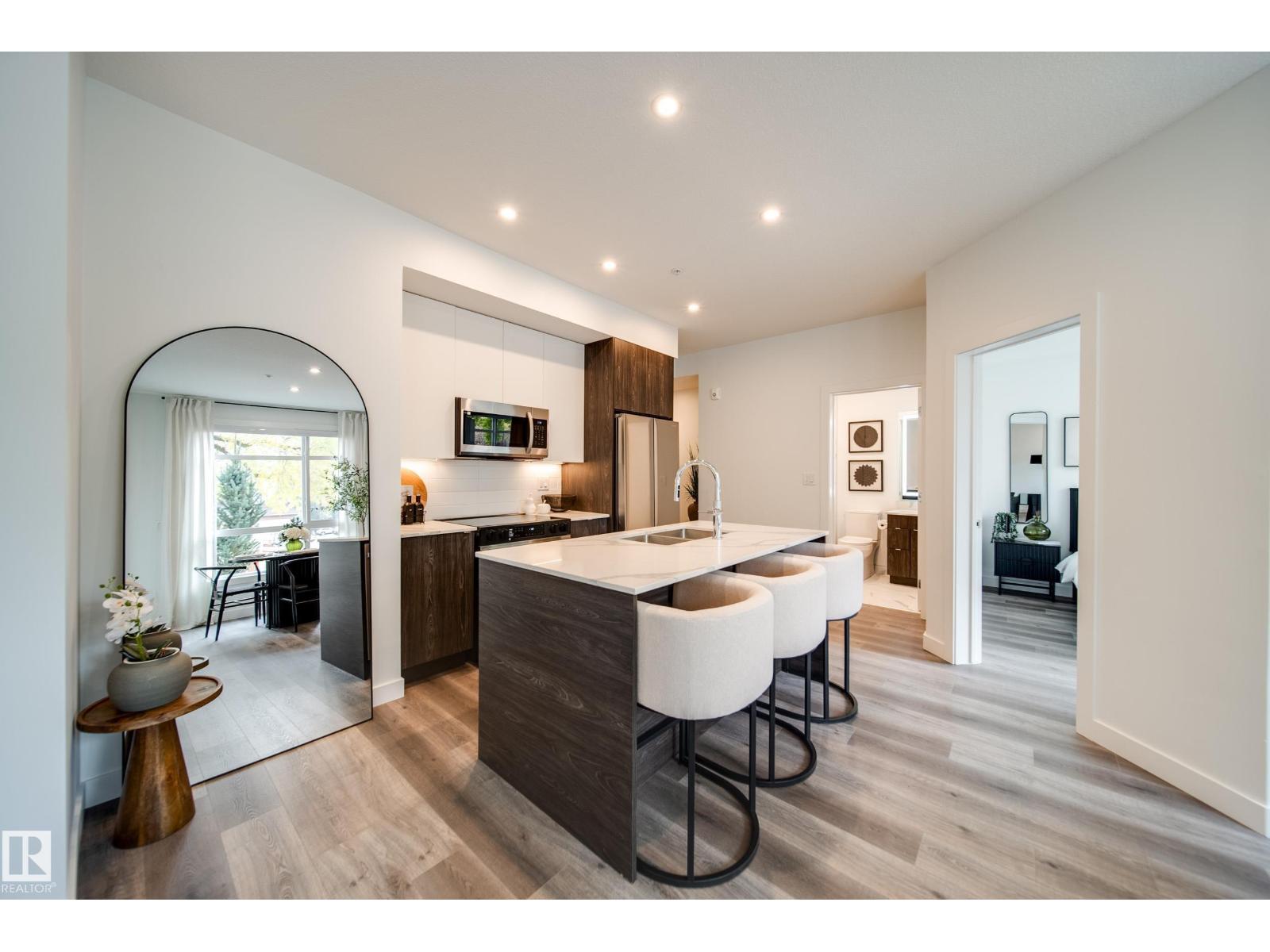 10015 113 St Nw Property Photo 25