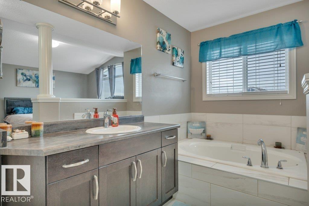 155 Kirpatrick Cr Property Photo 35