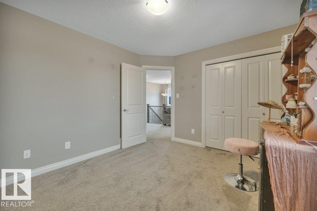 155 Kirpatrick Cr Property Photo 41