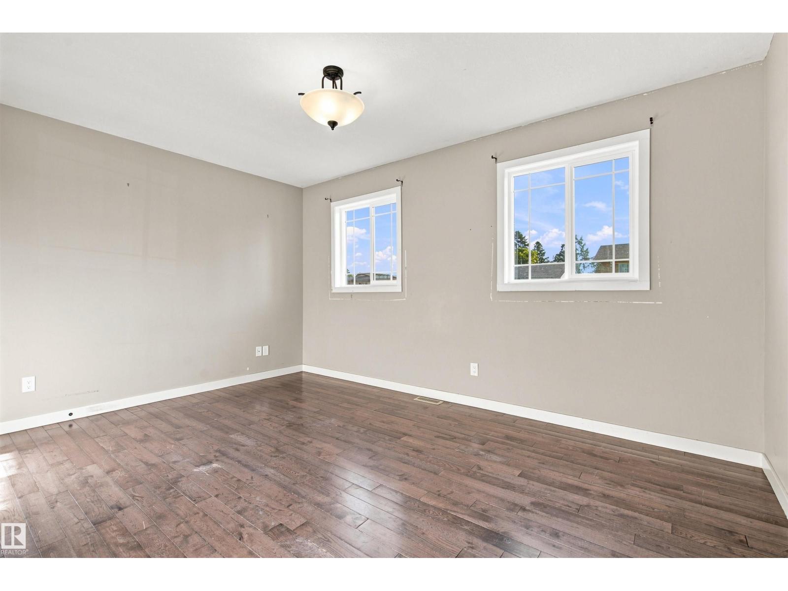 1317 11 St Property Photo 11