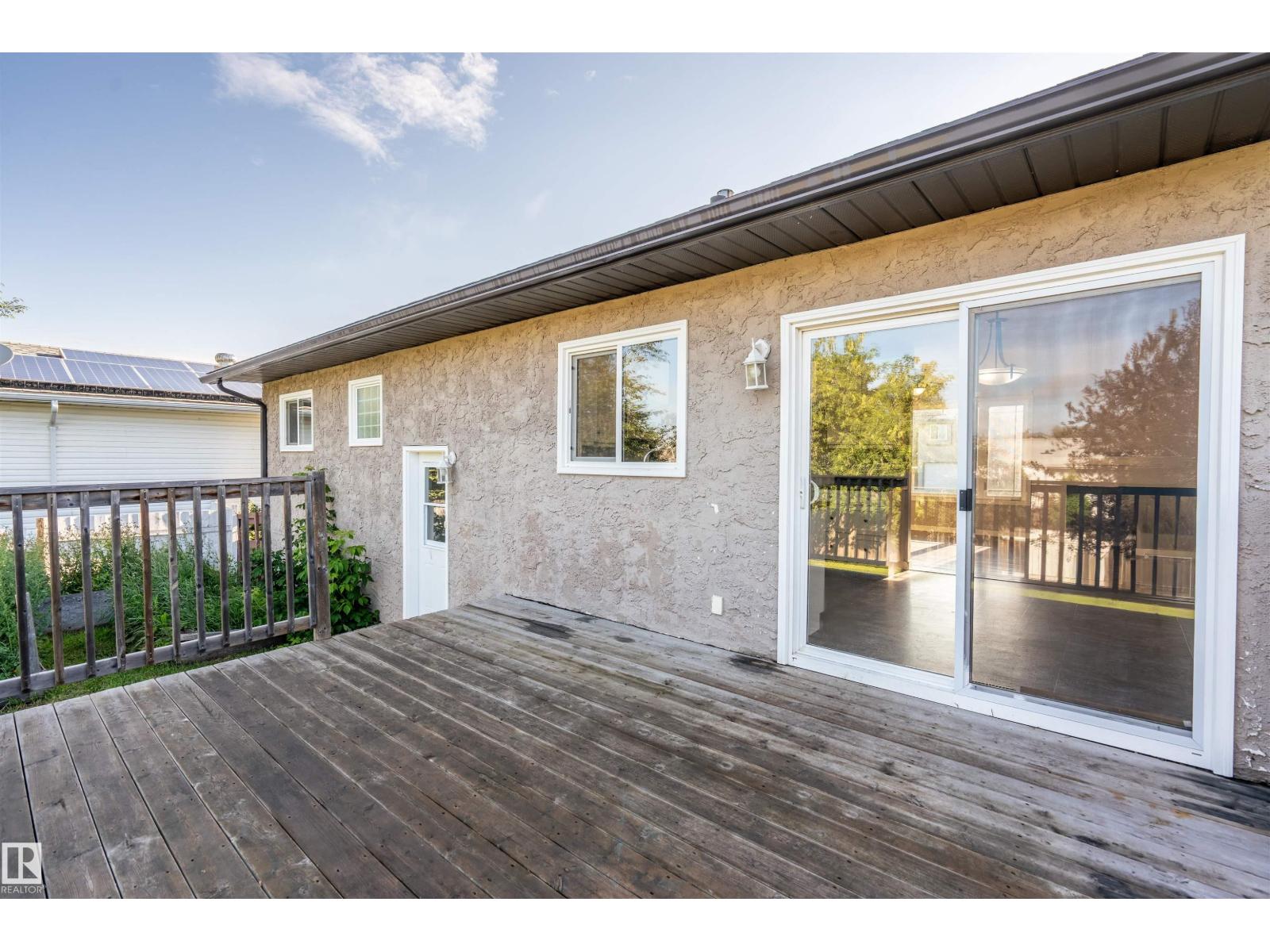 1317 11 St Property Photo 24