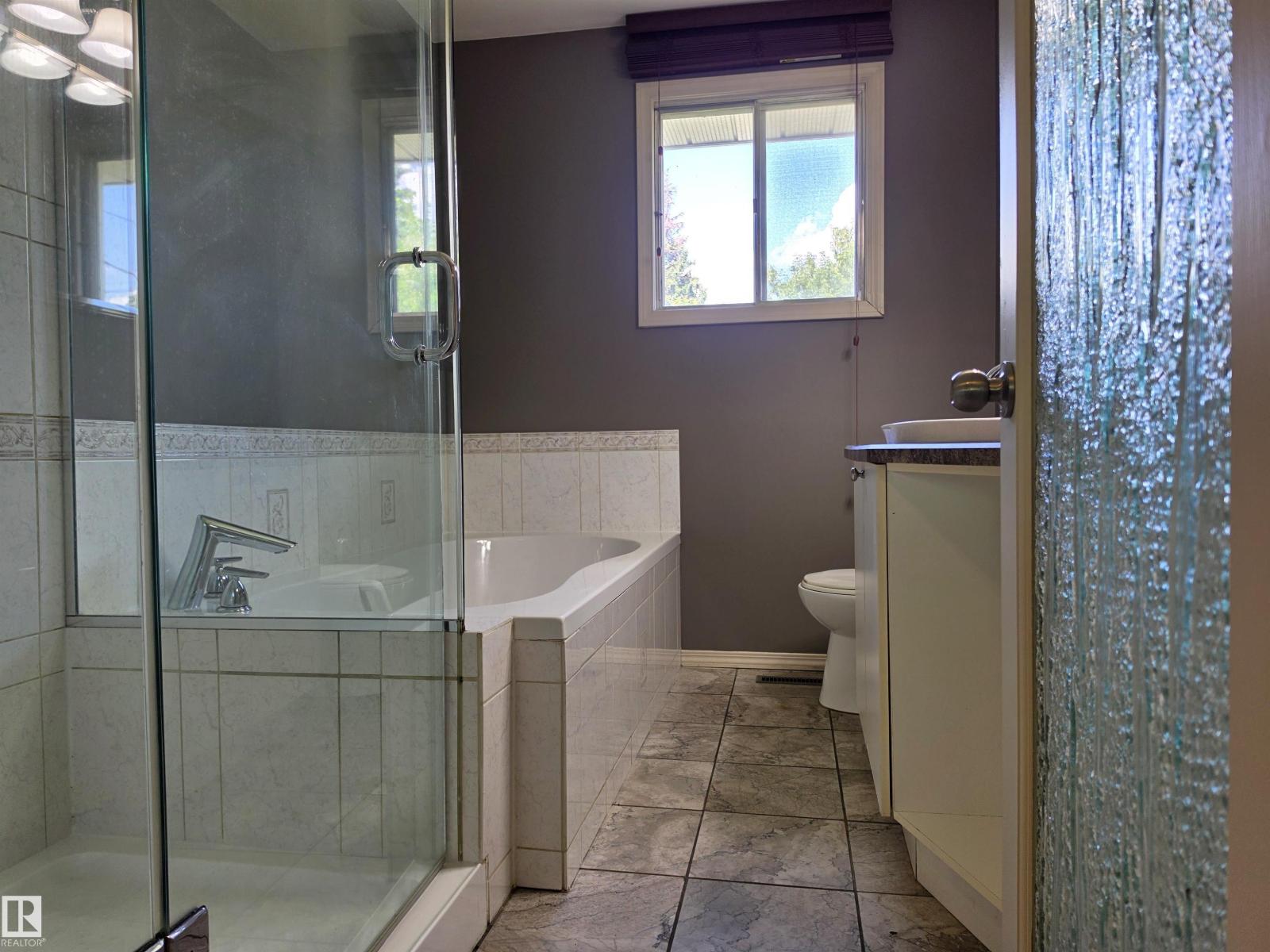 3822 114 Av Nw Property Photo 14