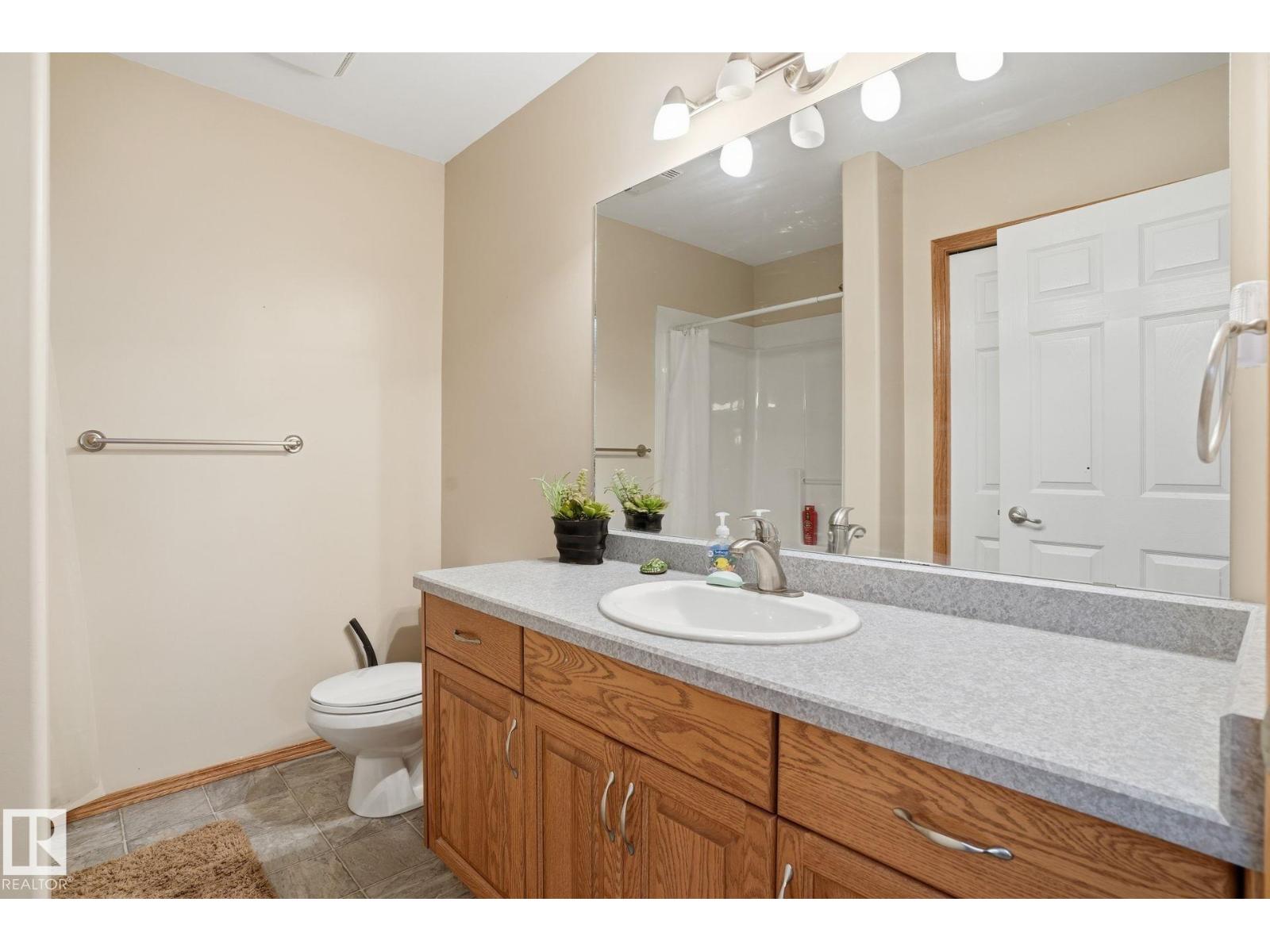 5002 58 St Property Photo 26