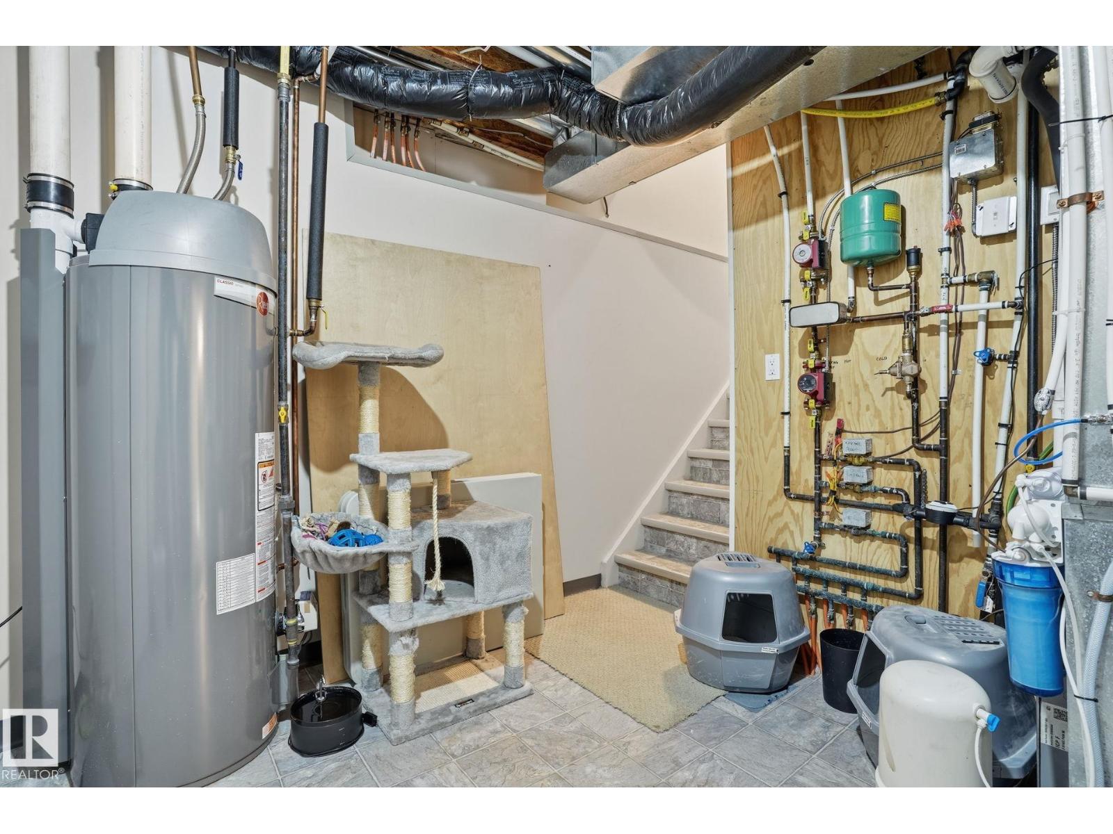 5002 58 St Property Photo 27