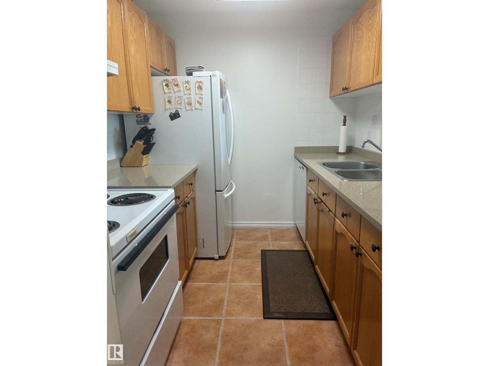 #323 2520 50 St Nw Nw Property Photo 7