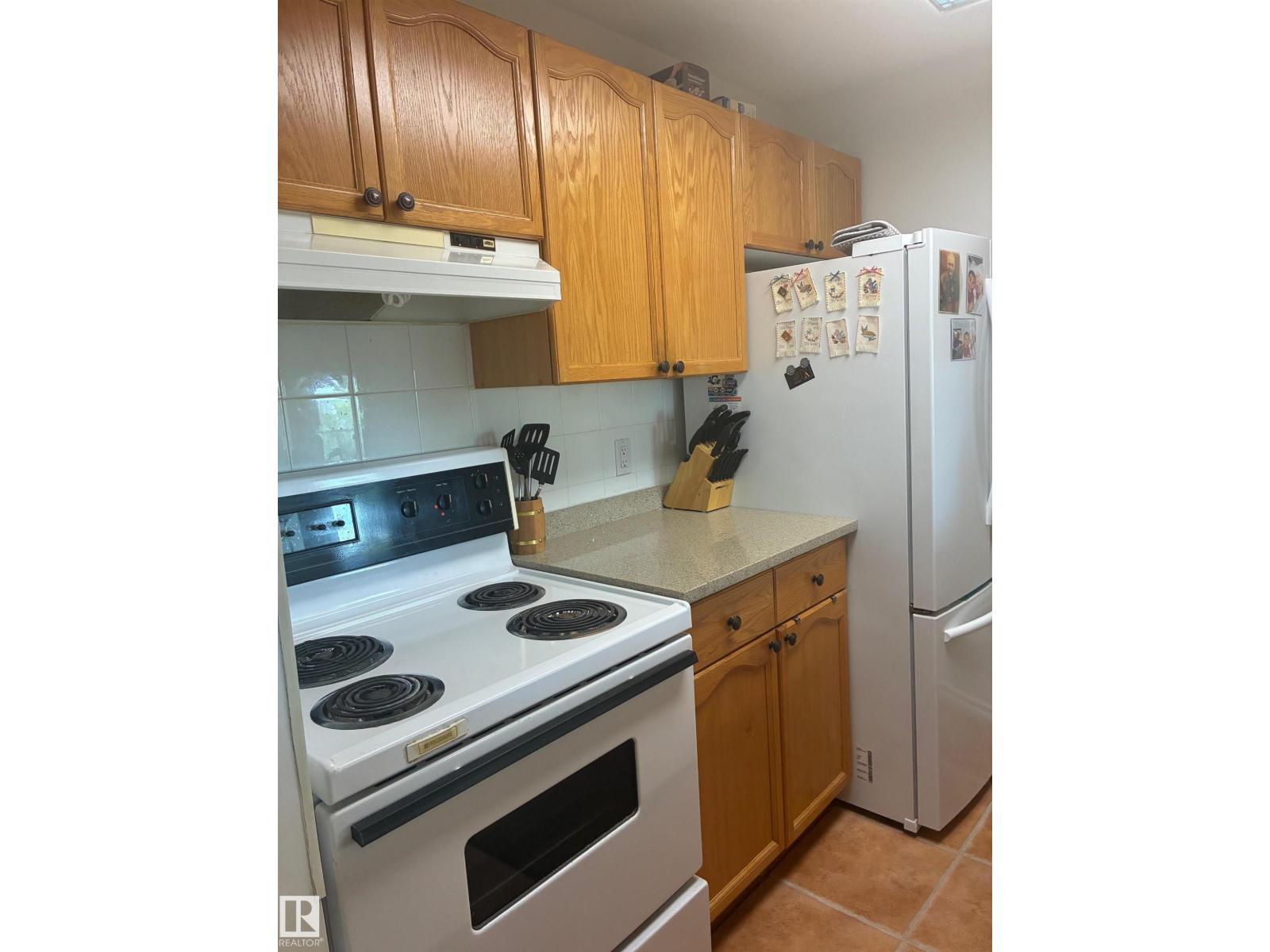 #323 2520 50 St Nw Nw Property Photo 8
