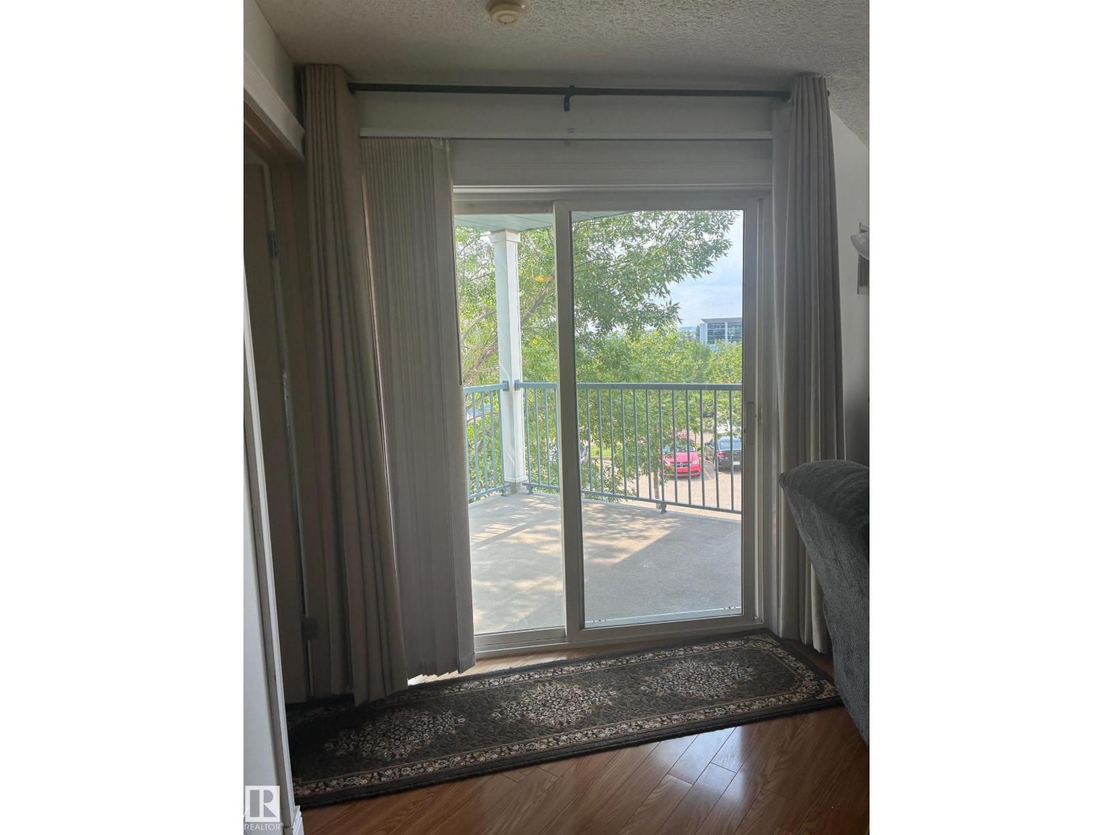 #323 2520 50 St Nw Nw Property Photo 12