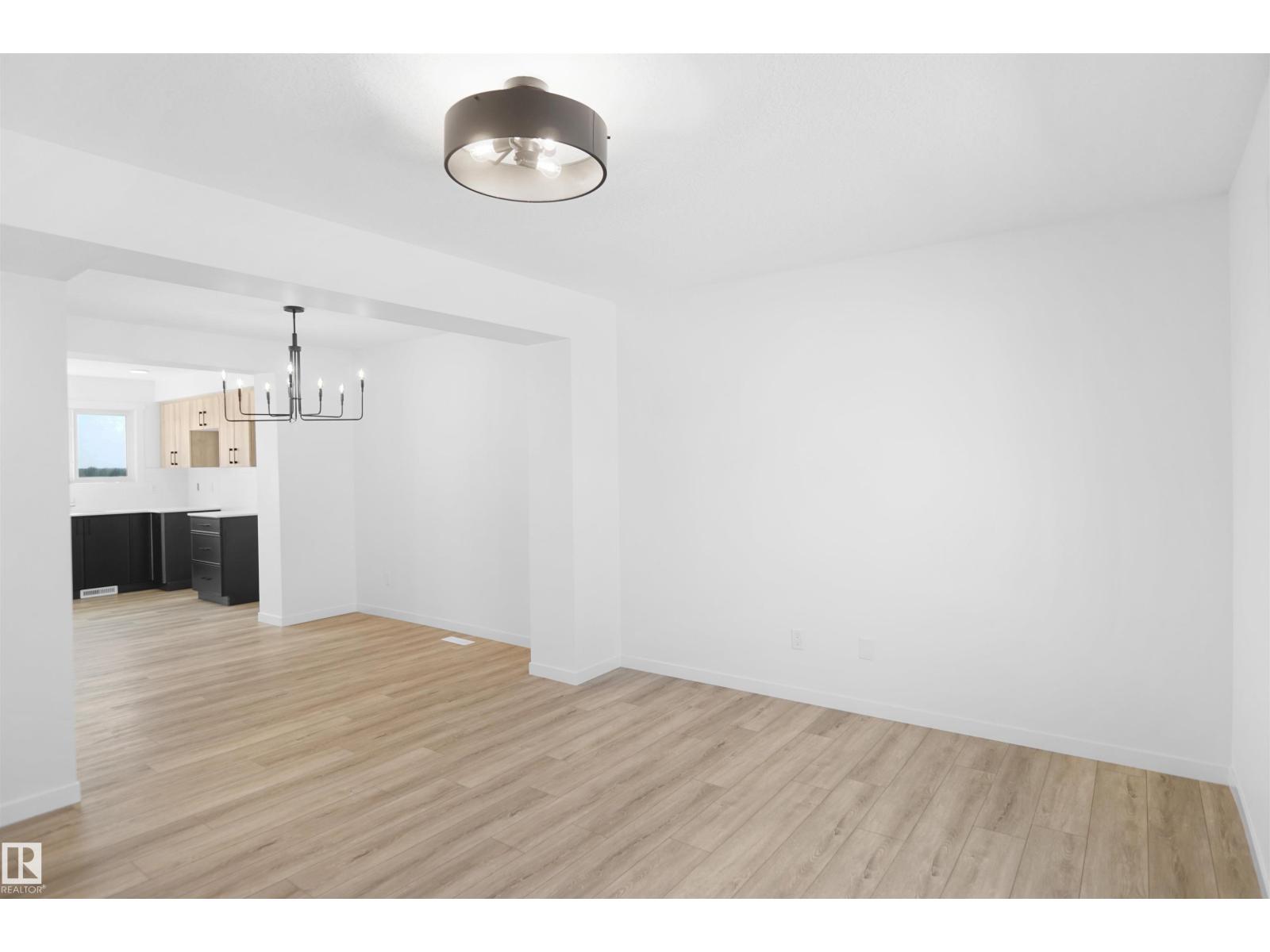 532 Uplands Dr Nw Property Photo 9