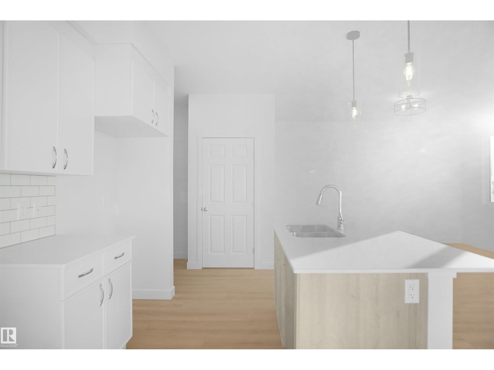 581 Ashgrove Ci Property Photo 12