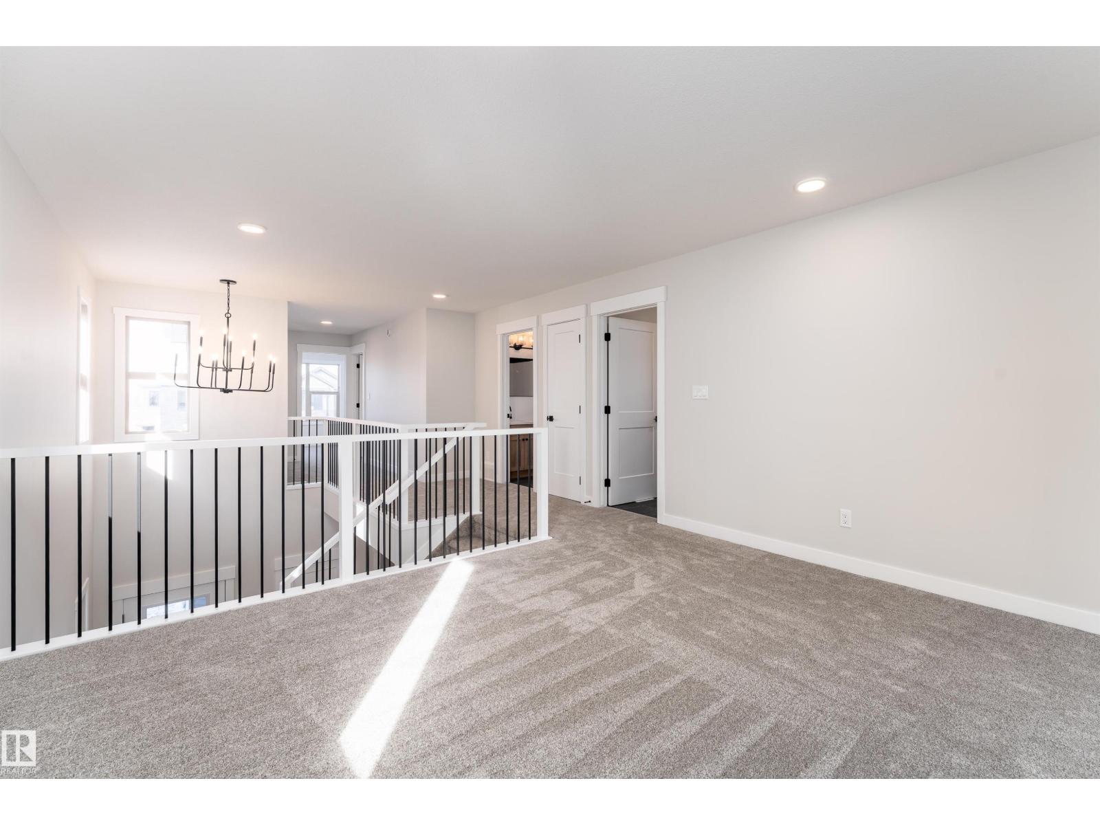 10 Gable Cm Property Photo 31