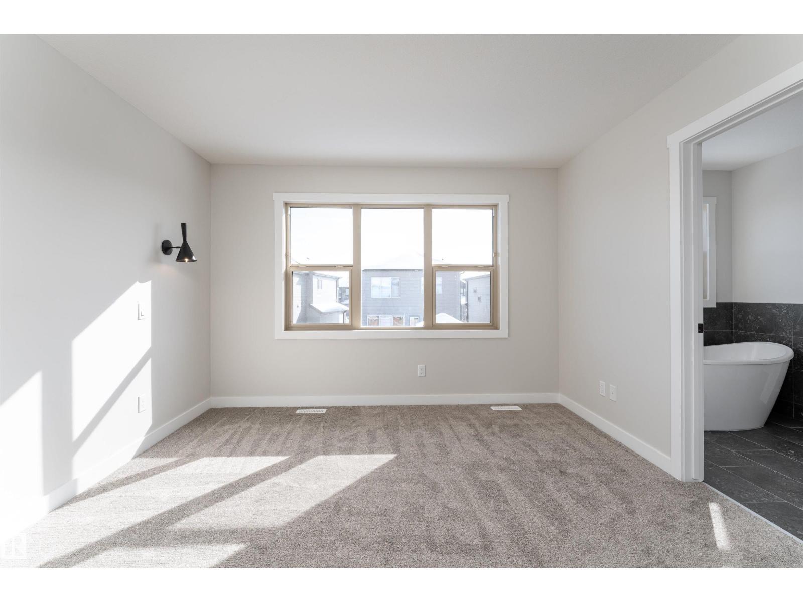 10 Gable Cm Property Photo 36