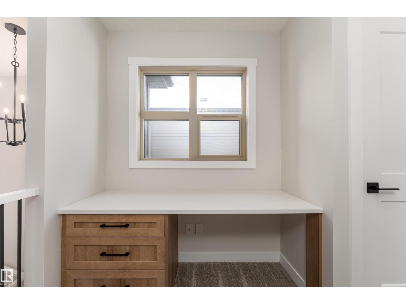 10 Gable Cm Property Photo 46