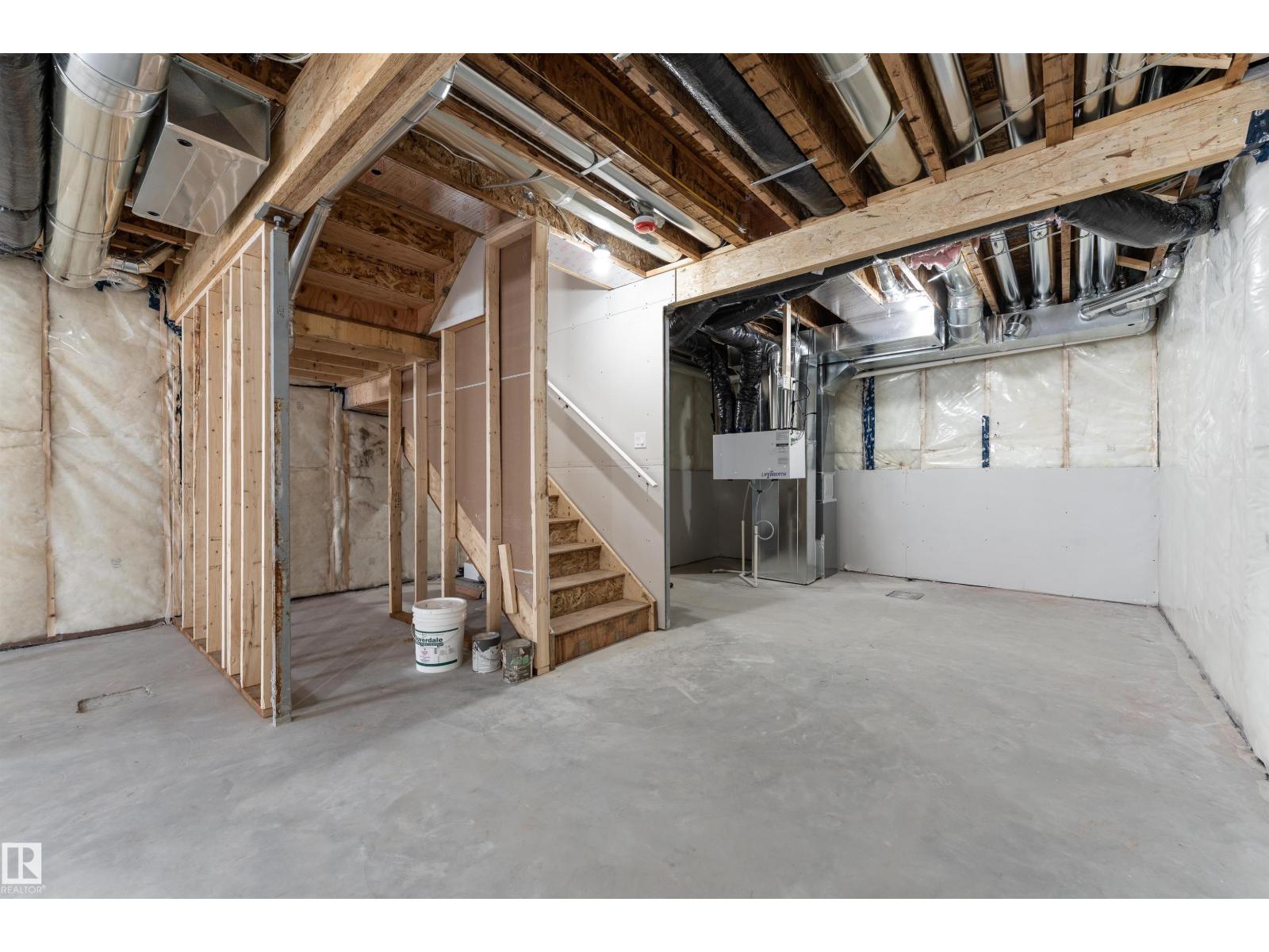 10 Gable Cm Property Photo 56