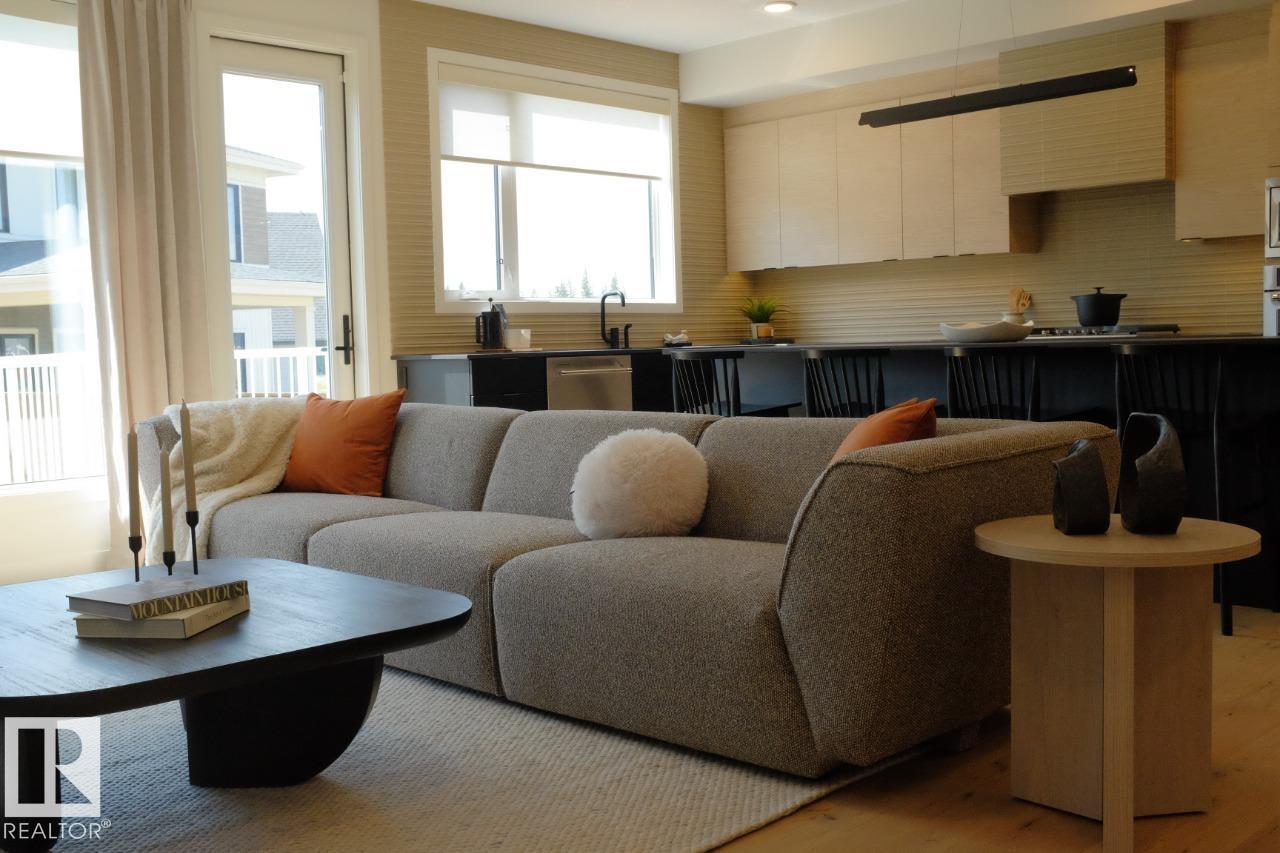 6906 57 Av Property Photo 5