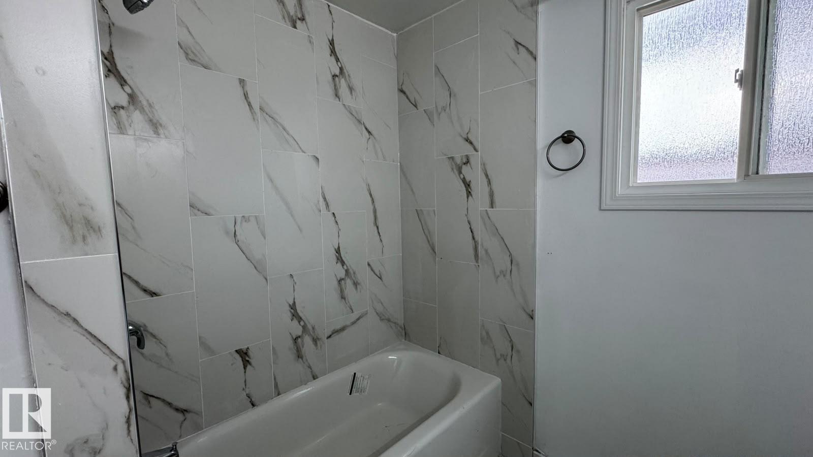 41 Lancaster Tc Nw Property Photo 14