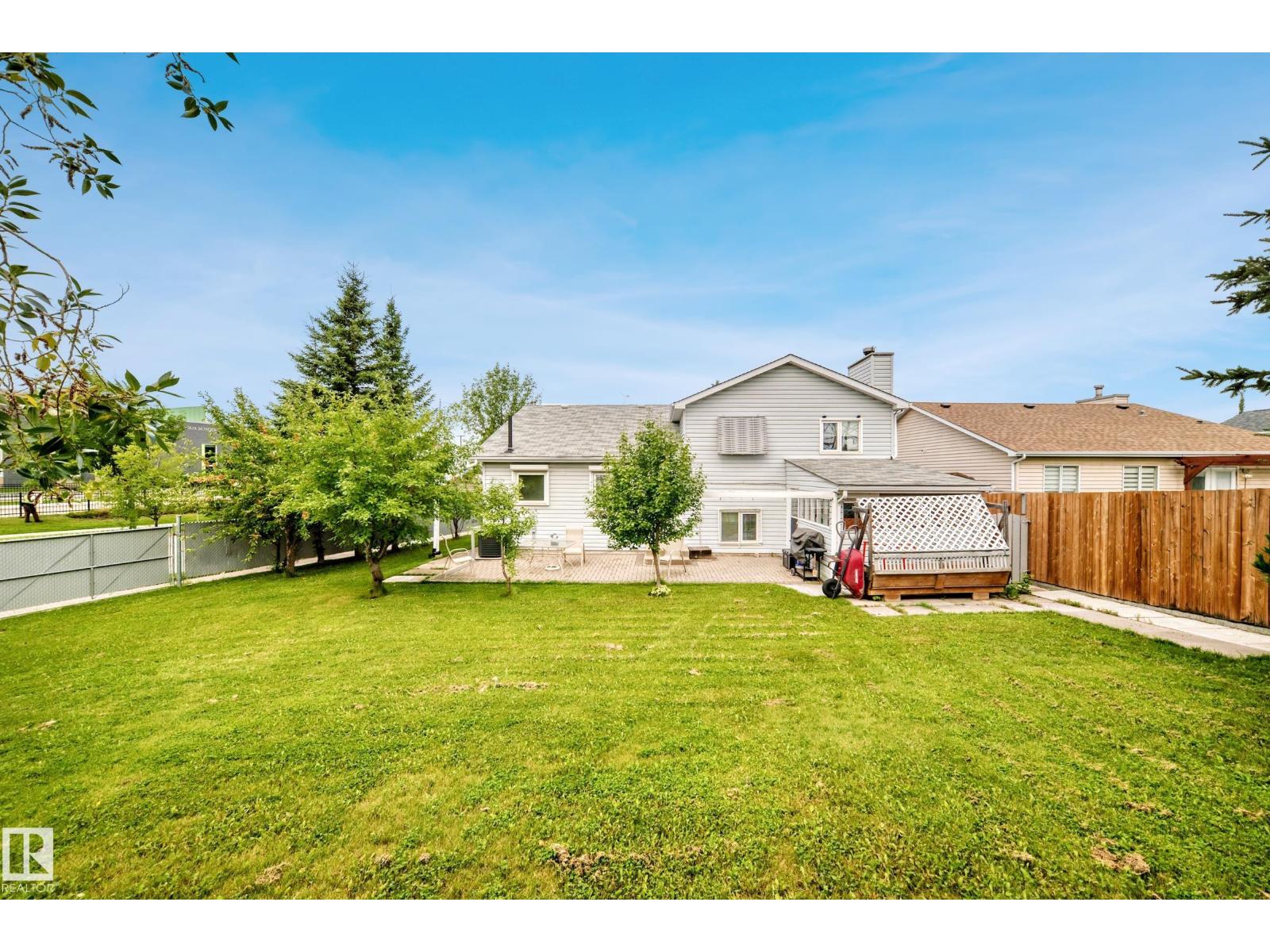 4319 27 St Nw Property Photo 17