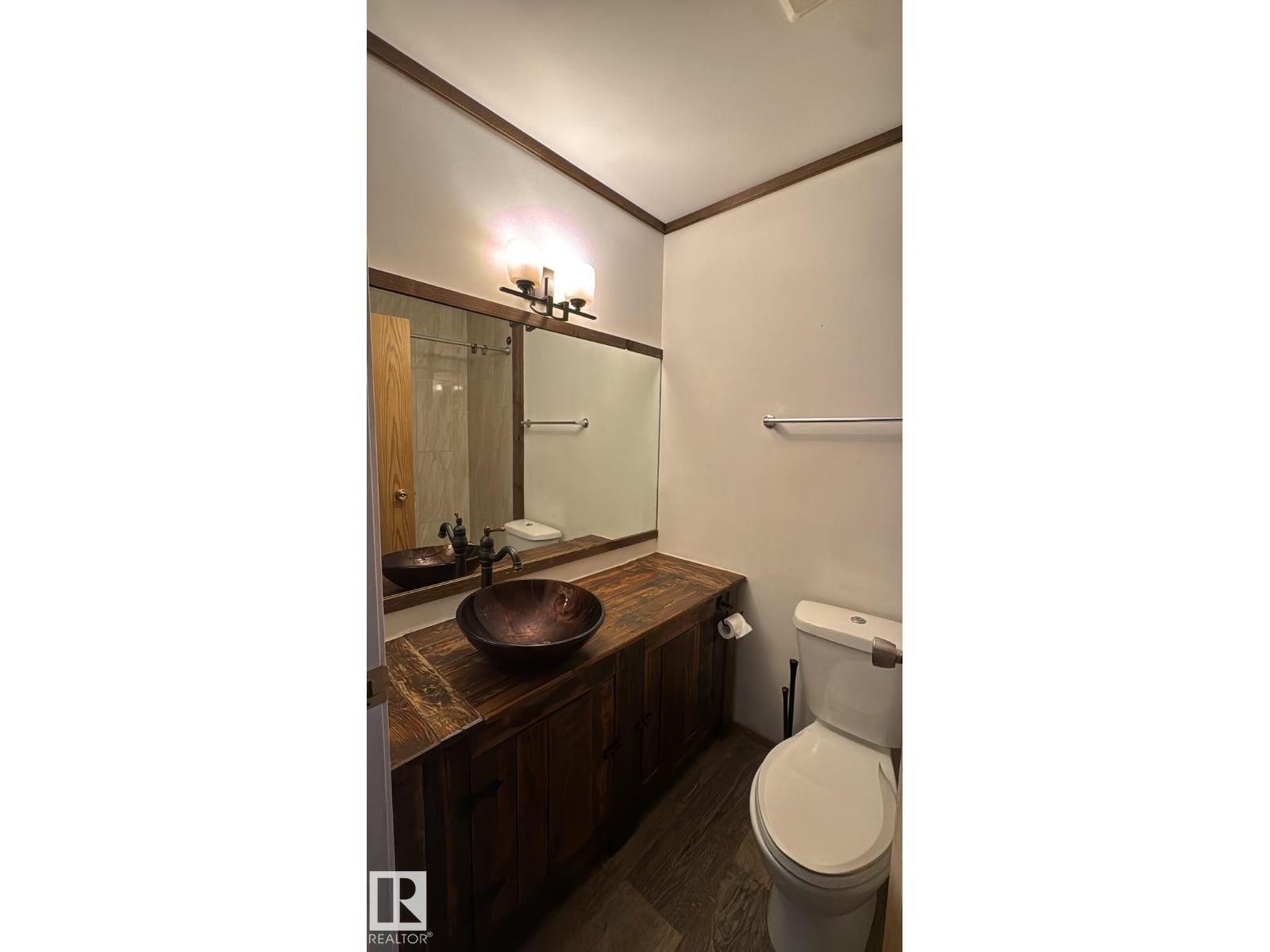 #310 60 Alpine Pl Property Photo 11