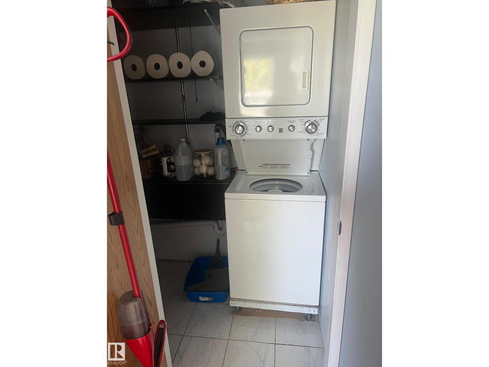 #310 60 Alpine Pl Property Photo 15