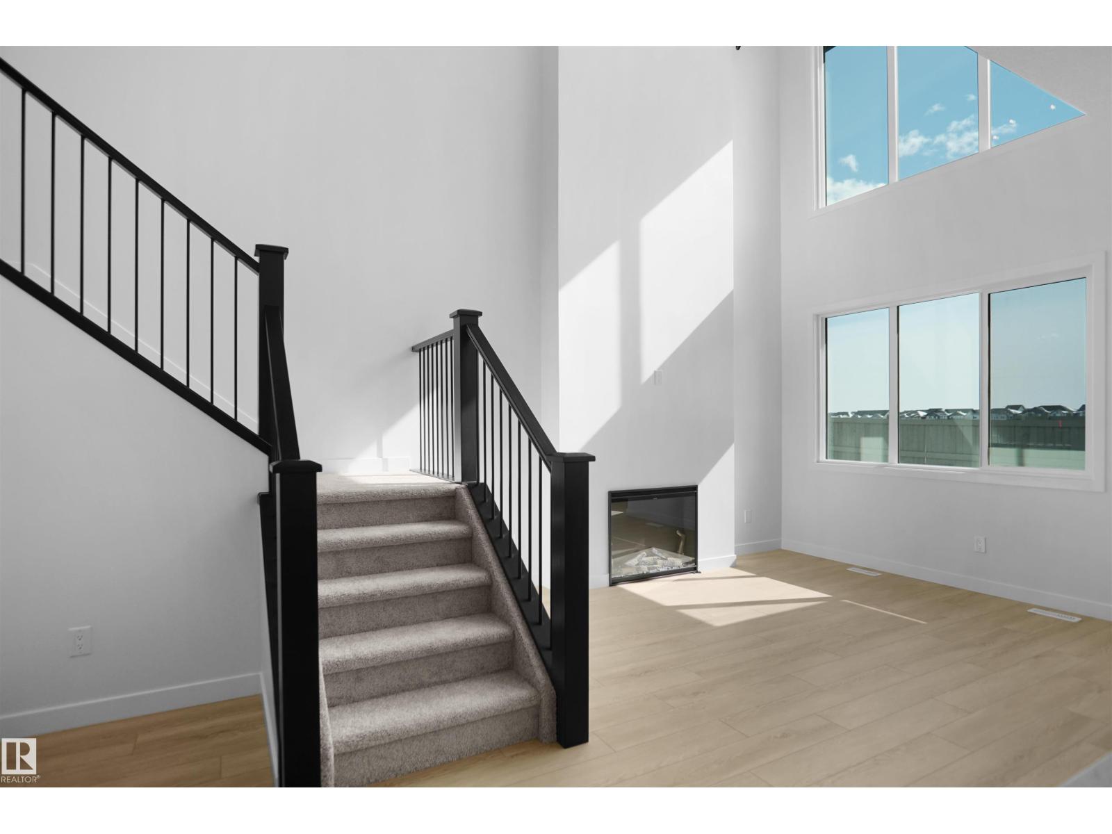 623 Ashgrove Ci Property Photo 6