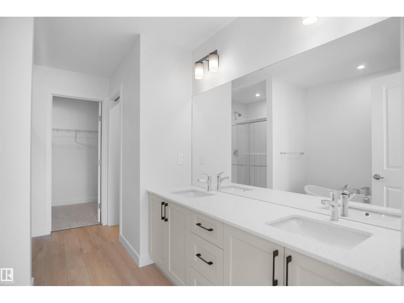 623 Ashgrove Ci Property Photo 24
