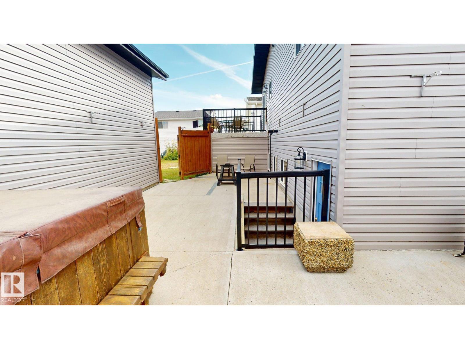 4825 55 St Property Photo 22