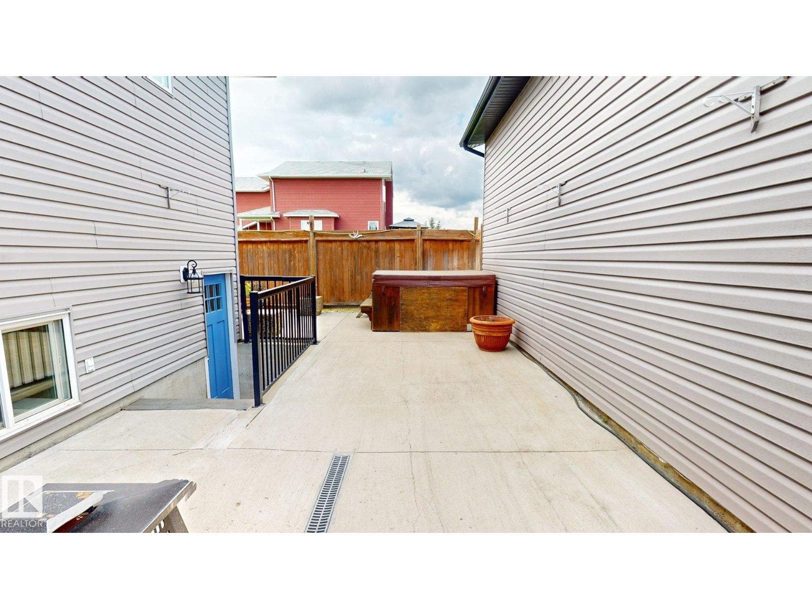 4825 55 St Property Photo 23