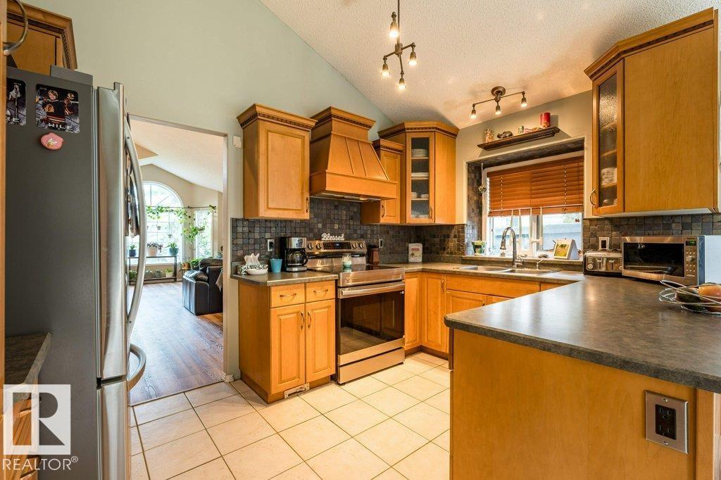 4705 43 St Property Photo 18